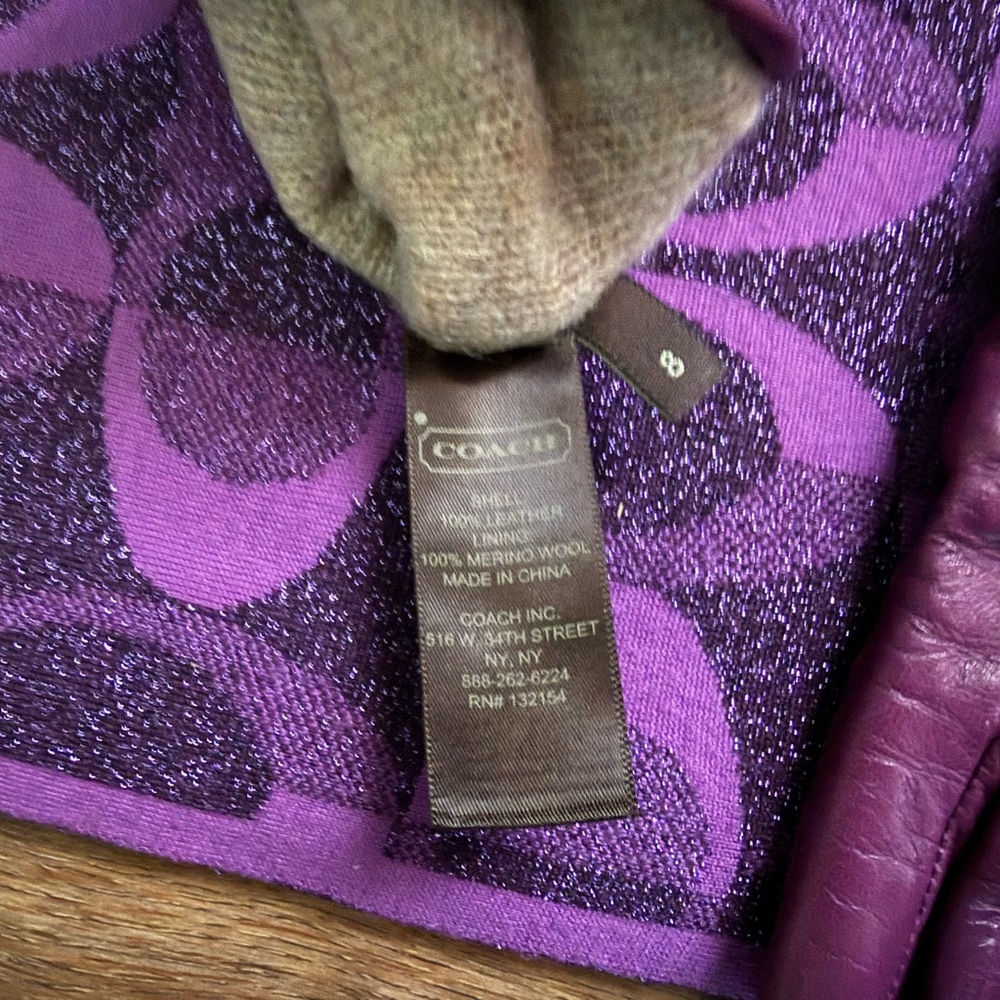 Coach Purple Signature C Knit Scarf with Sparkle and matching leather gloves - Picture 5 of 5